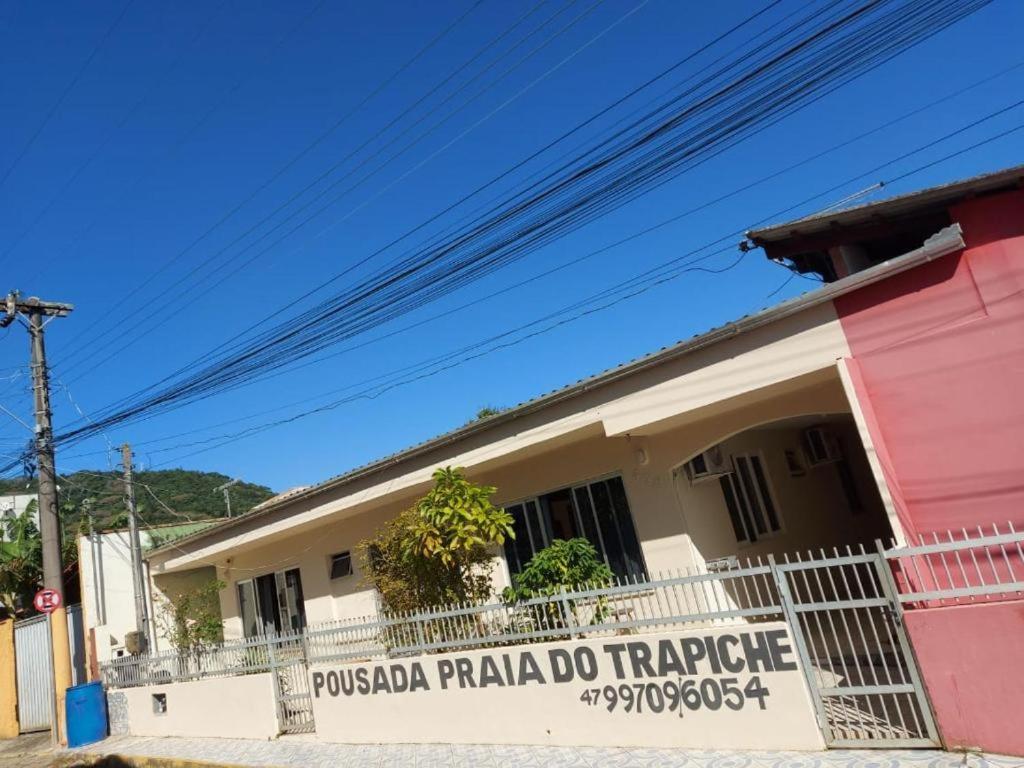 פנייה Pousada Praia Do Trapiche מראה חיצוני תמונה